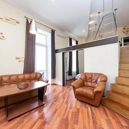 Comfortable Apartment On Mikhaylovskiy Lane 基輔 外观 照片