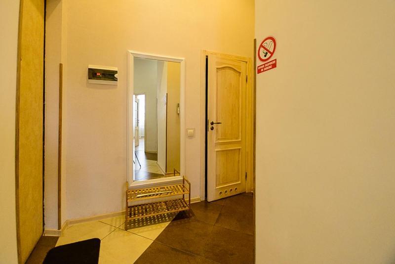 Comfortable Apartment On Mikhaylovskiy Lane 基輔 外观 照片