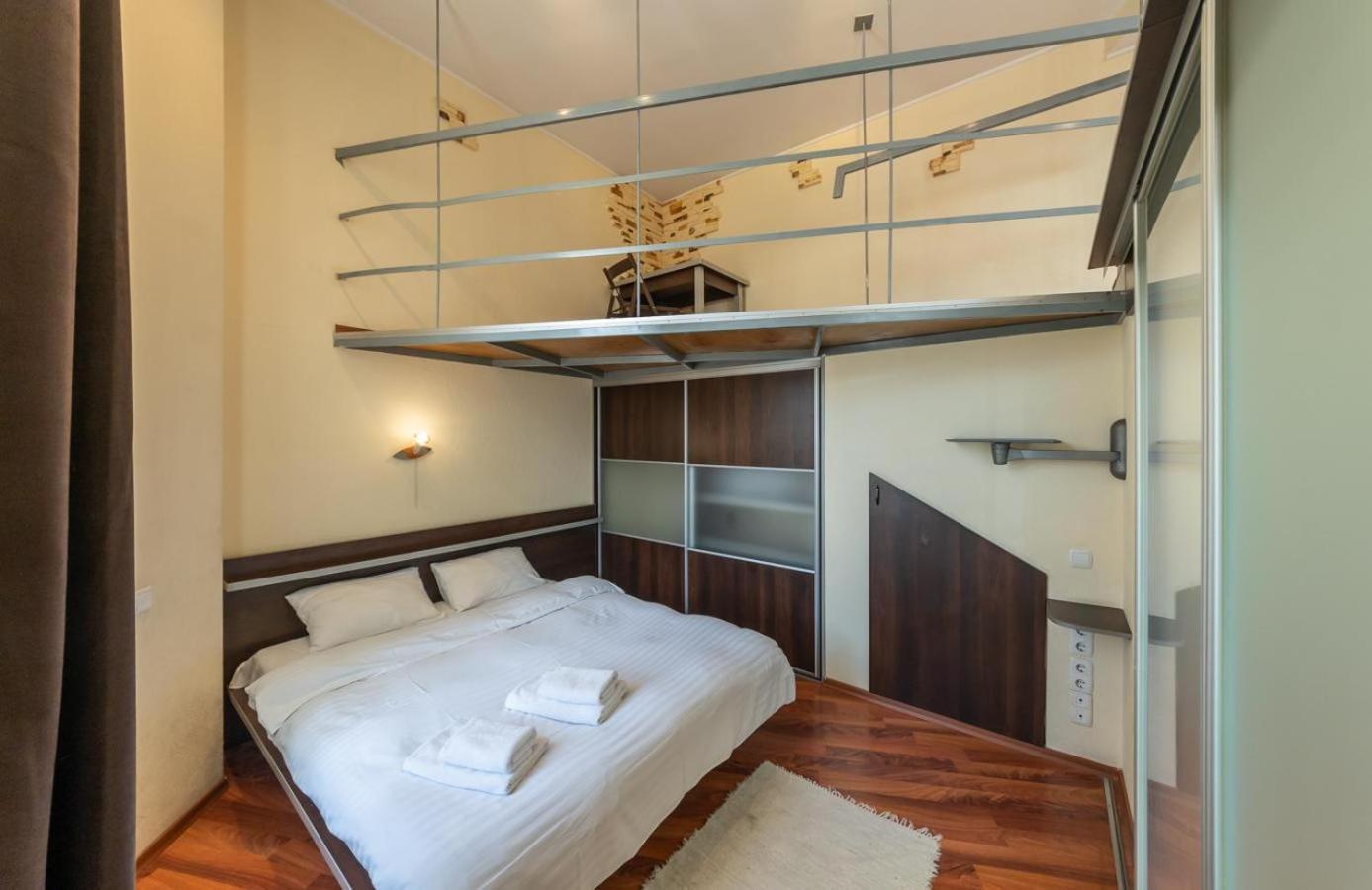 Comfortable Apartment On Mikhaylovskiy Lane 基輔 外观 照片