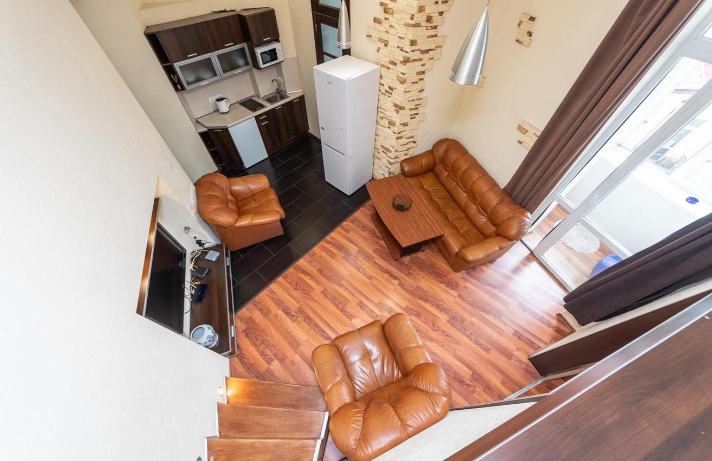 Comfortable Apartment On Mikhaylovskiy Lane 基輔 外观 照片