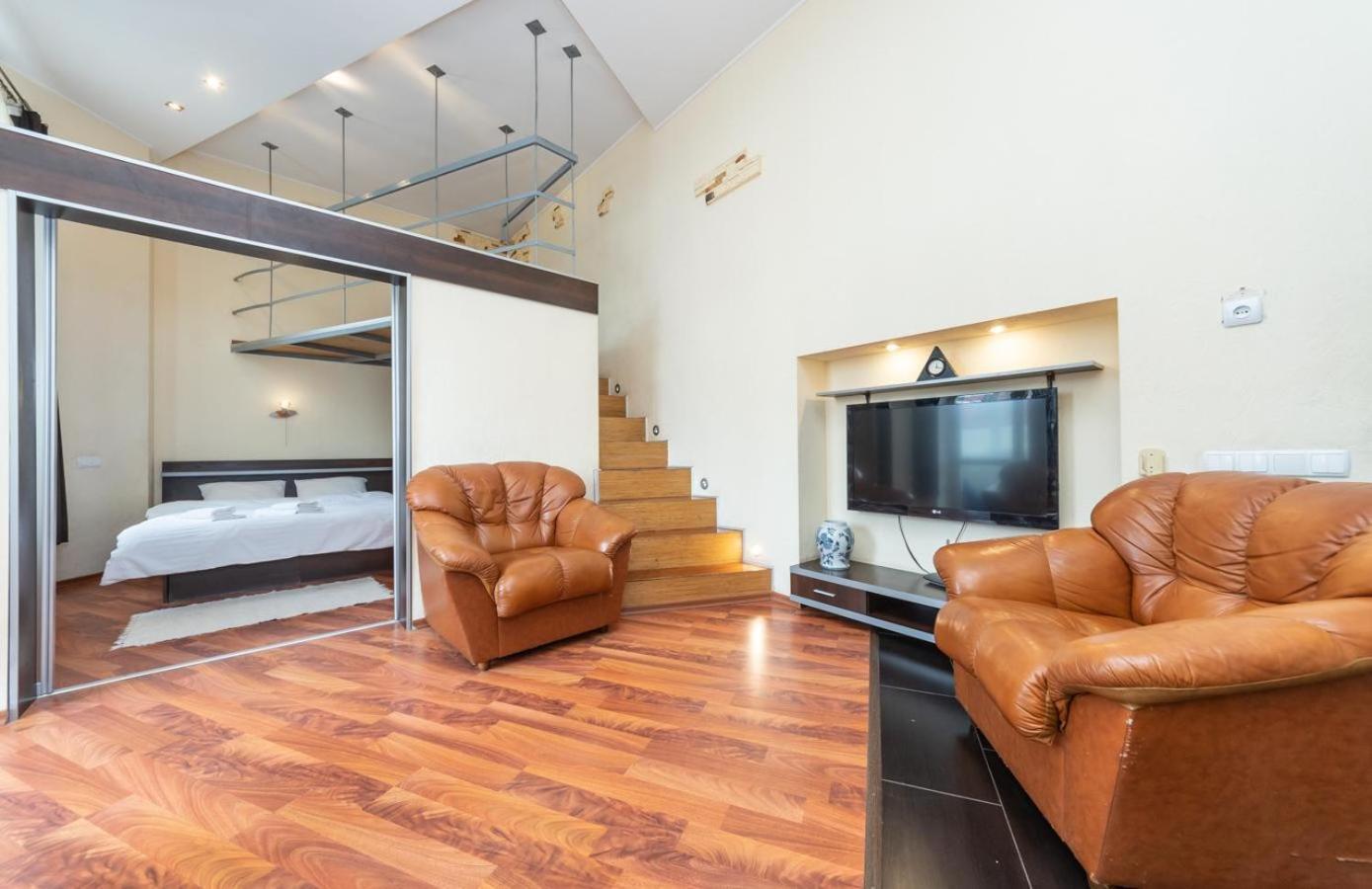 Comfortable Apartment On Mikhaylovskiy Lane 基輔 外观 照片
