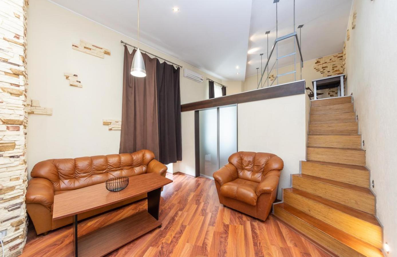 Comfortable Apartment On Mikhaylovskiy Lane 基輔 外观 照片